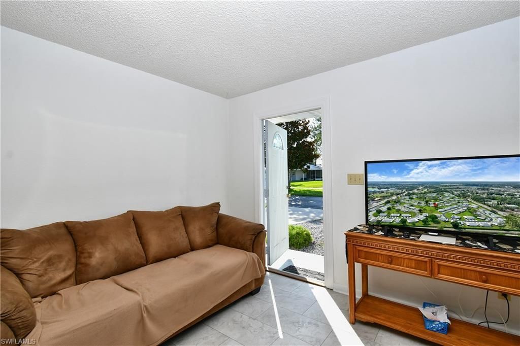 26 Pinewood Blvd, Lehigh Acres, FL 33936 Photo