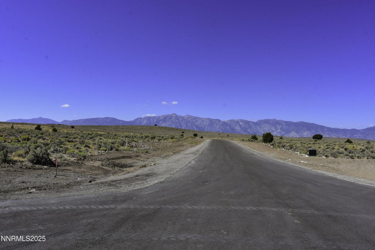 330 Veris Court, Lot #1, Gardnerville, NV 89410 Photo