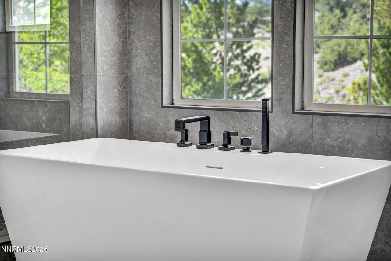 2965 Roundrock Court, Reno, NV 89511 Photo