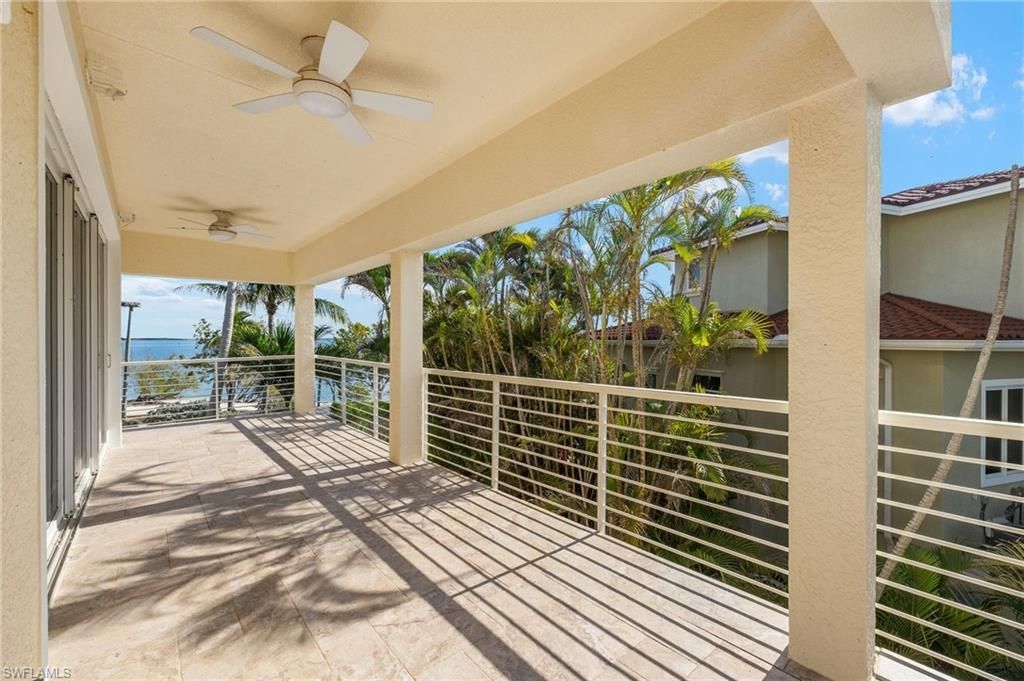 1581 San Carlos Bay Dr, Sanibel, FL 33957 Photo
