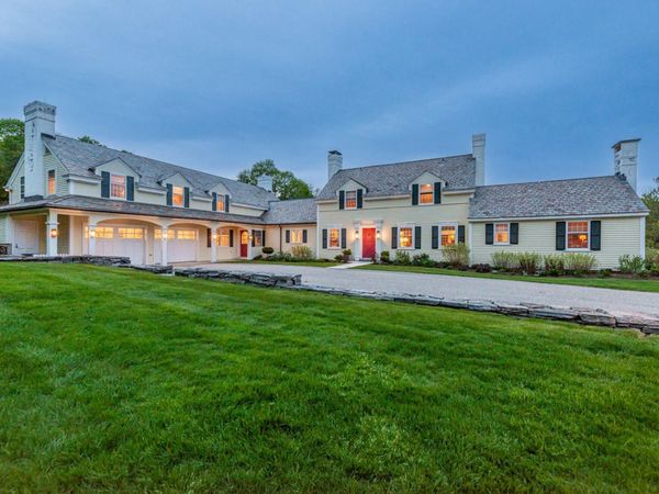 318 Spring Hill Lane, Dorset, VT 05251