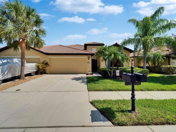 5646 SUNSET FALLS DRIVE, APOLLO BEACH, FL 33572