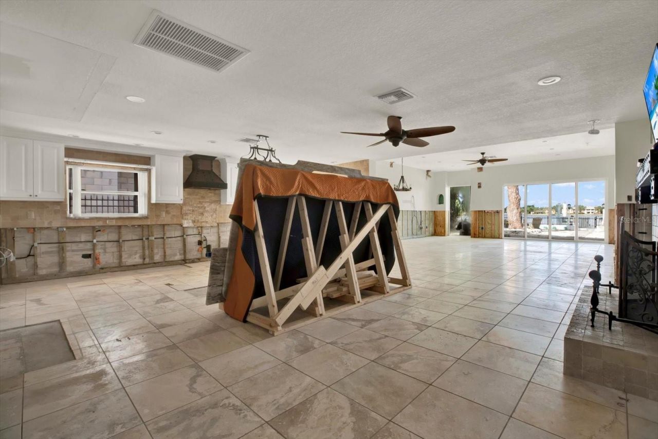 3800 Shore Acres Boulevard Ne, Saint Petersburg, FL 33703 Photo