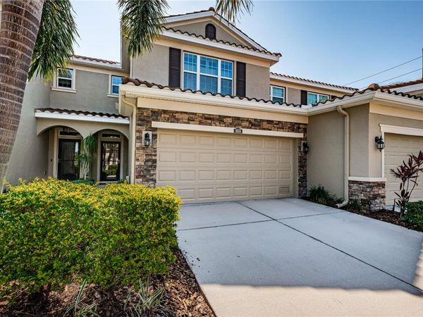 5225 5TH WAY N, ST PETERSBURG, FL 33703