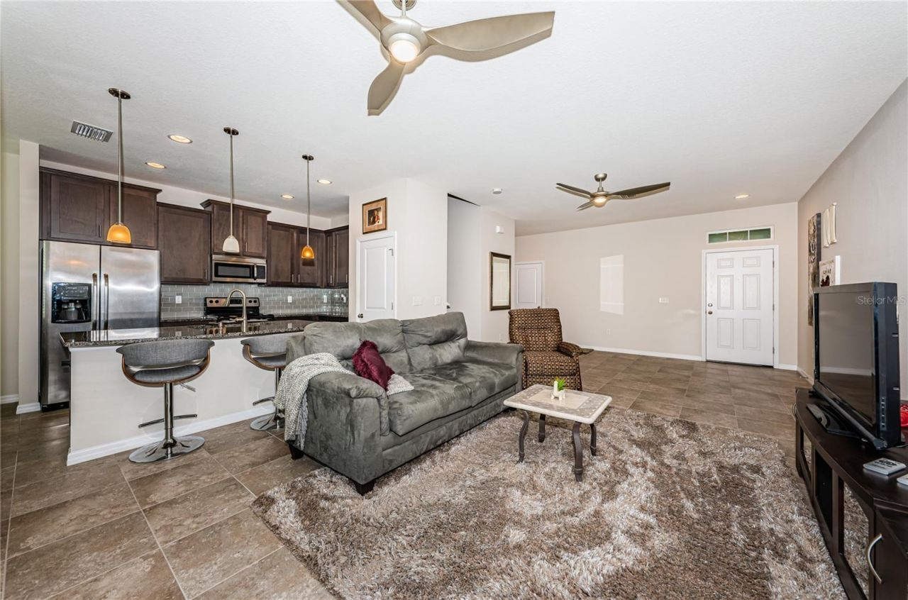 5225 5th Way N, Saint Petersburg, FL 33703 Photo