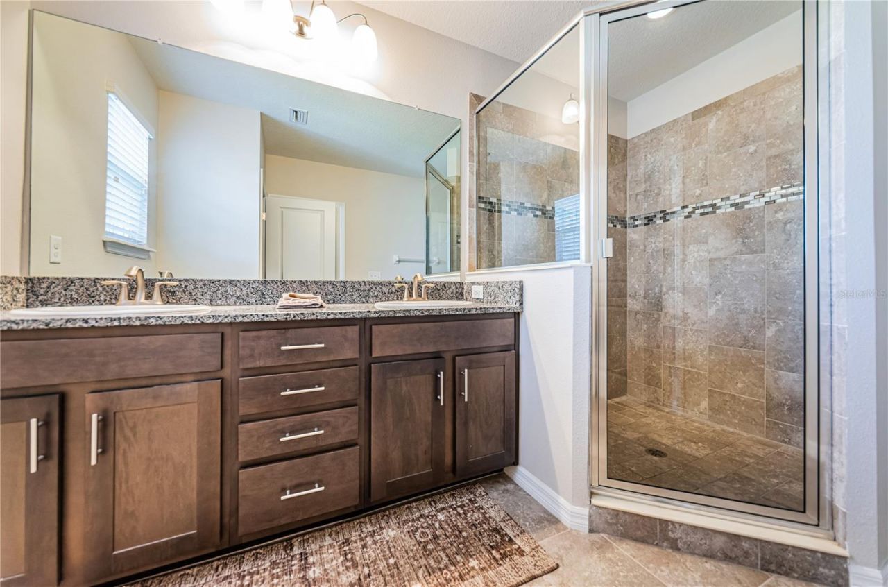 5225 5th Way N, Saint Petersburg, FL 33703 Photo