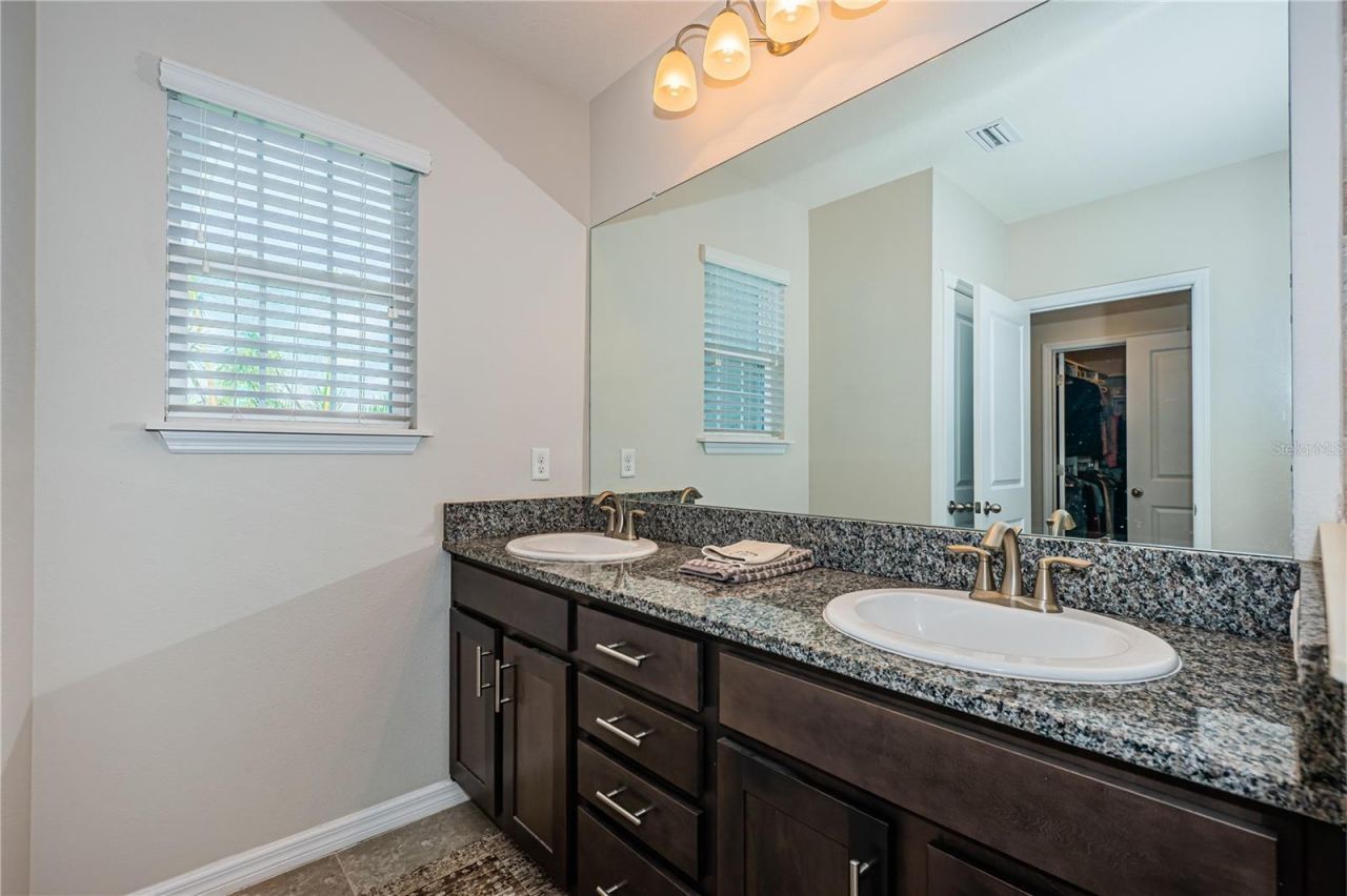 5225 5th Way N, Saint Petersburg, FL 33703 Photo