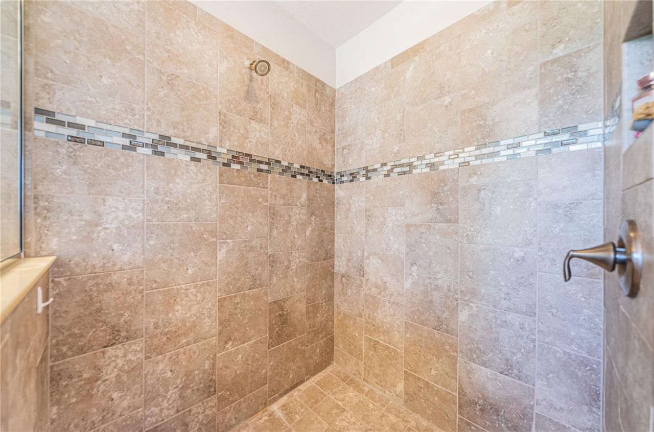 5225 5th Way N, Saint Petersburg, FL 33703 Photo