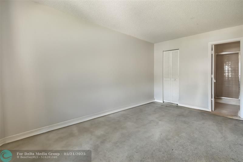 3402 Gardens East Drive, Unit 14B, Palm Beach Gardens, FL 33410 Photo