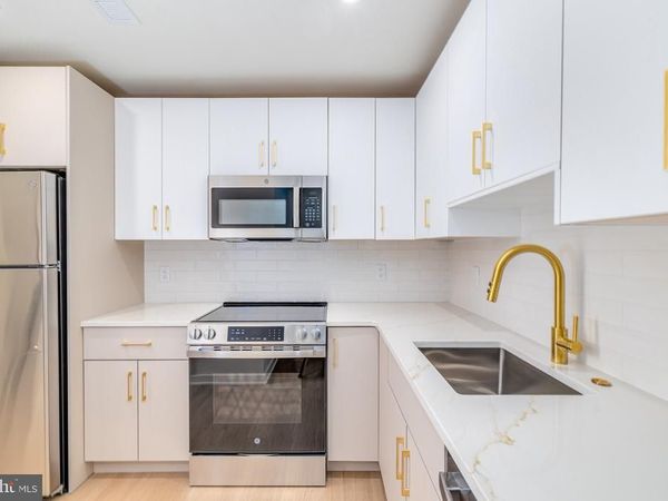 416 VINE STREET, Unit 313, PHILADELPHIA, PA 19106