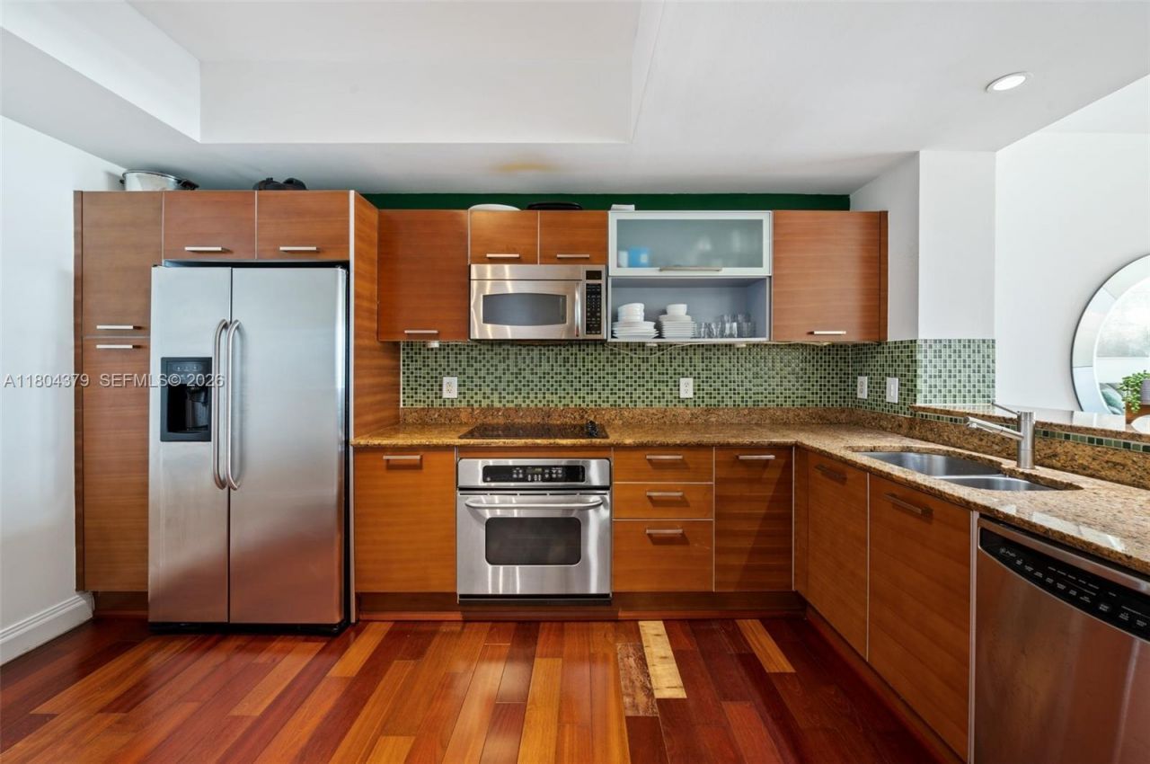 3330 NE 190th St, Unit 717, Aventura, FL 33180 Photo