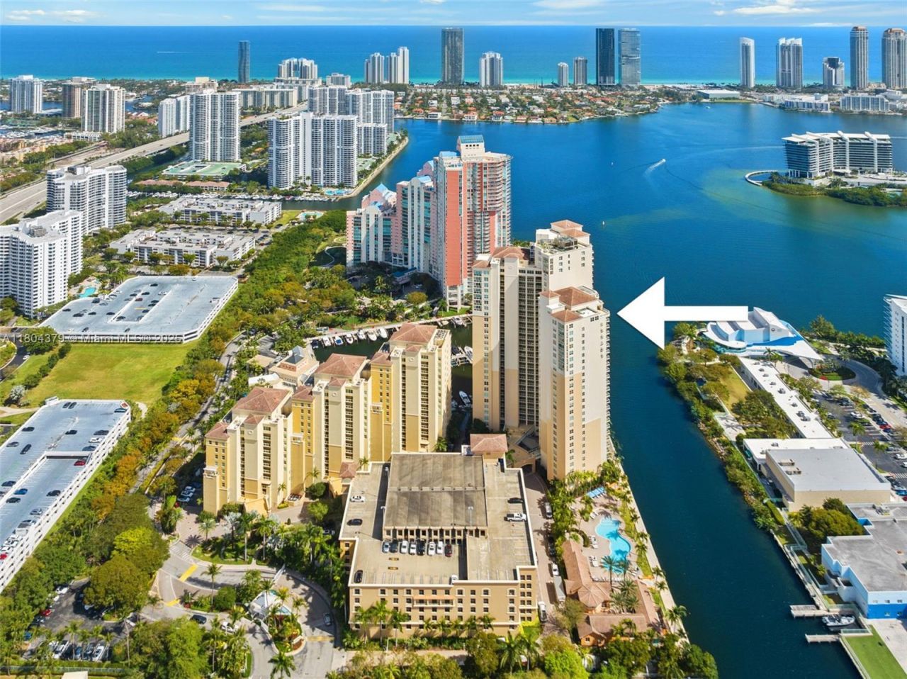 3330 NE 190th St, Unit 717, Aventura, FL 33180 Photo