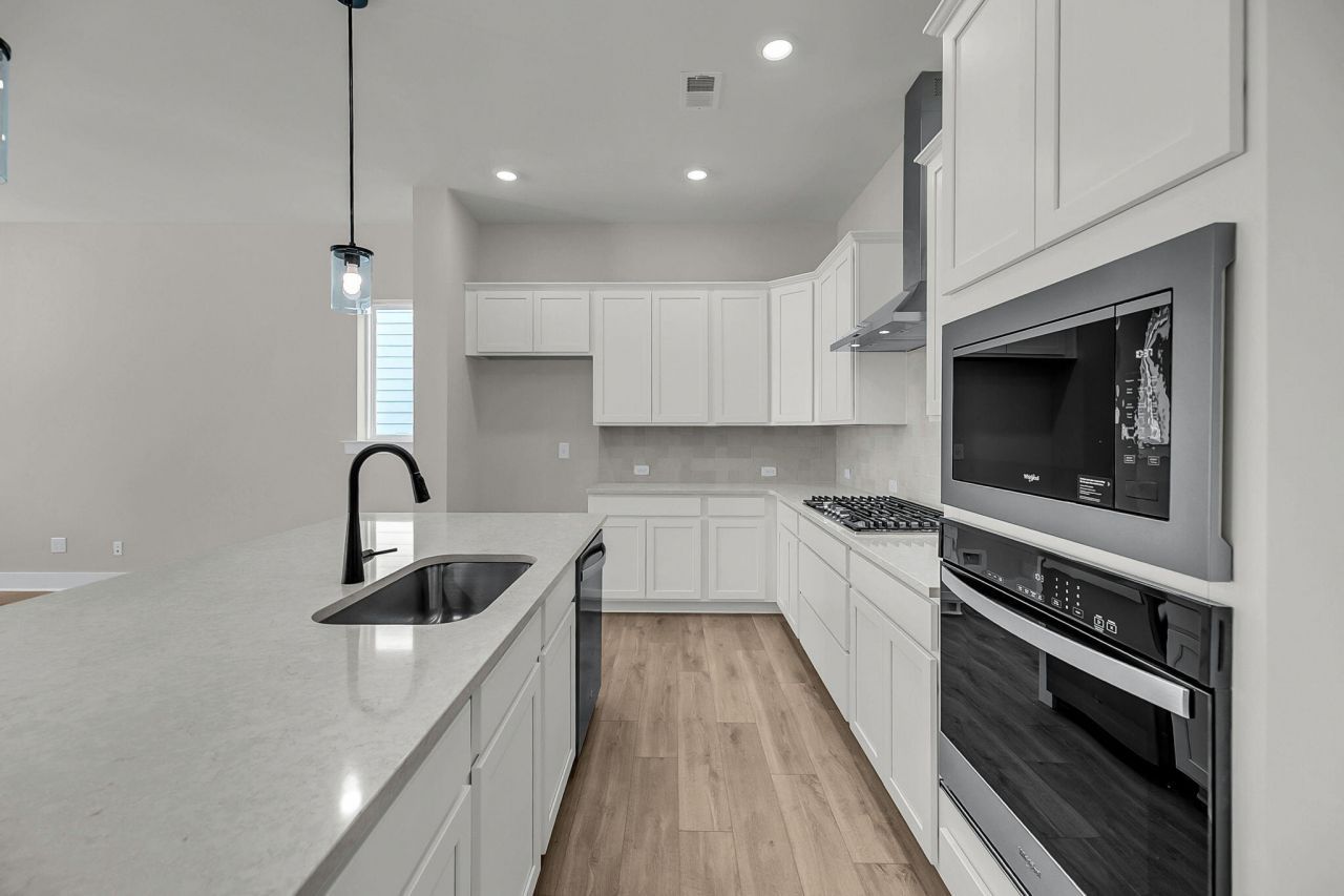 340 Trailmore Lane Photo 10