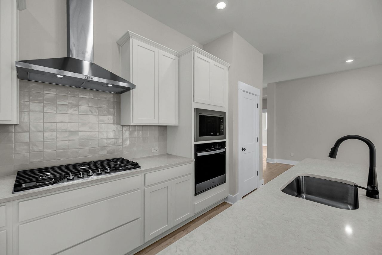 340 Trailmore Lane Photo 13