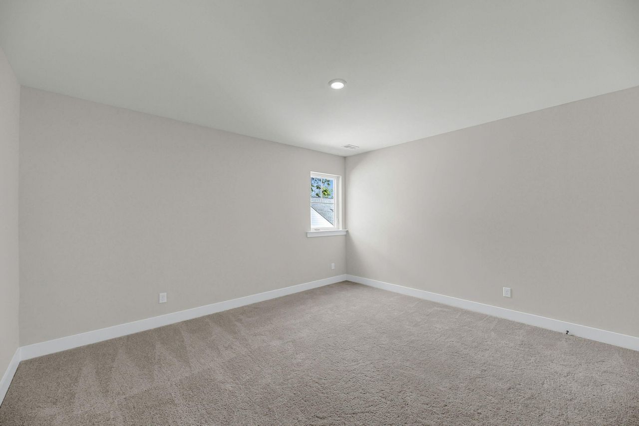 340 Trailmore Lane Photo 18