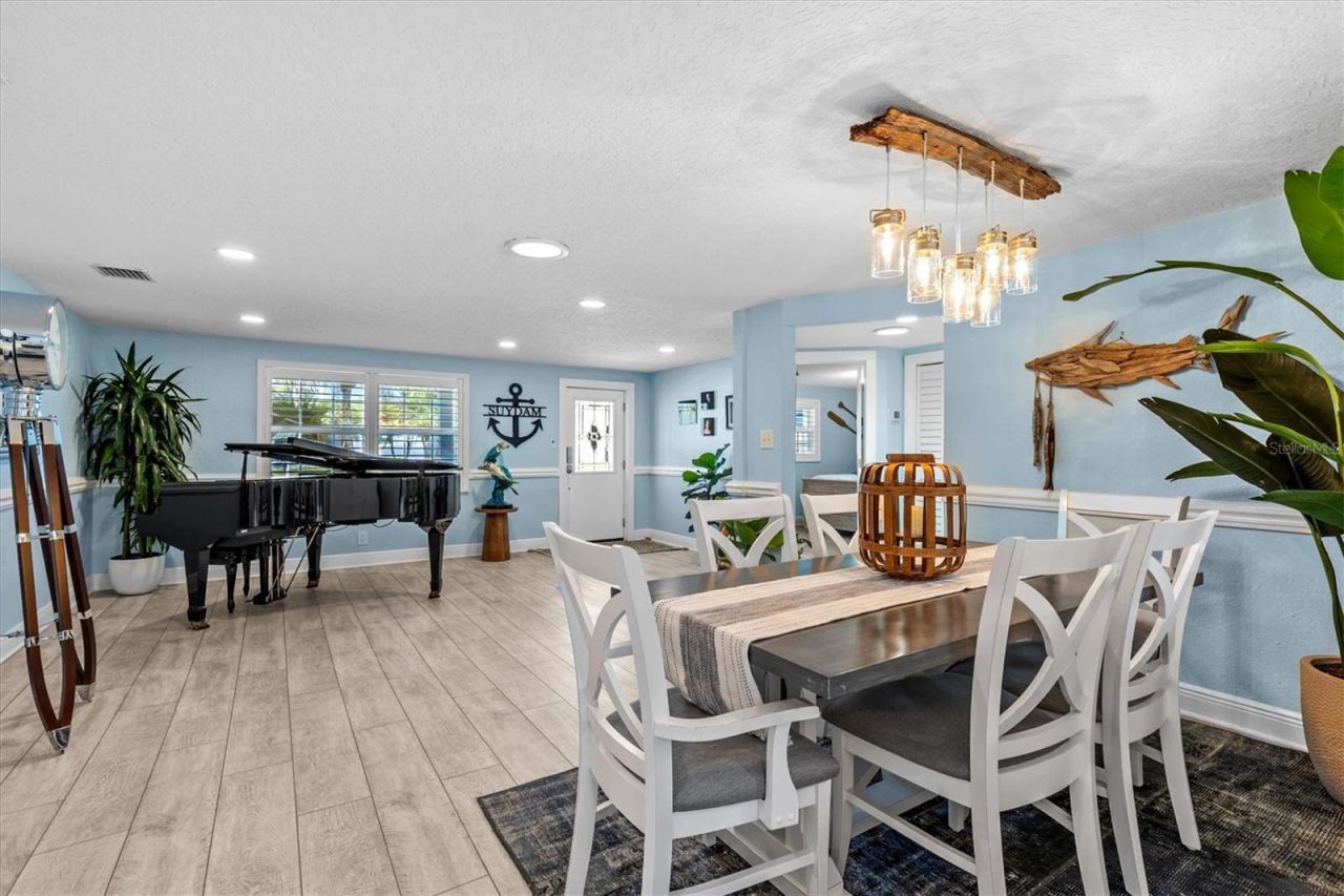 4387 6th Isle Drive, Hernando Beach, FL 34607 Photo