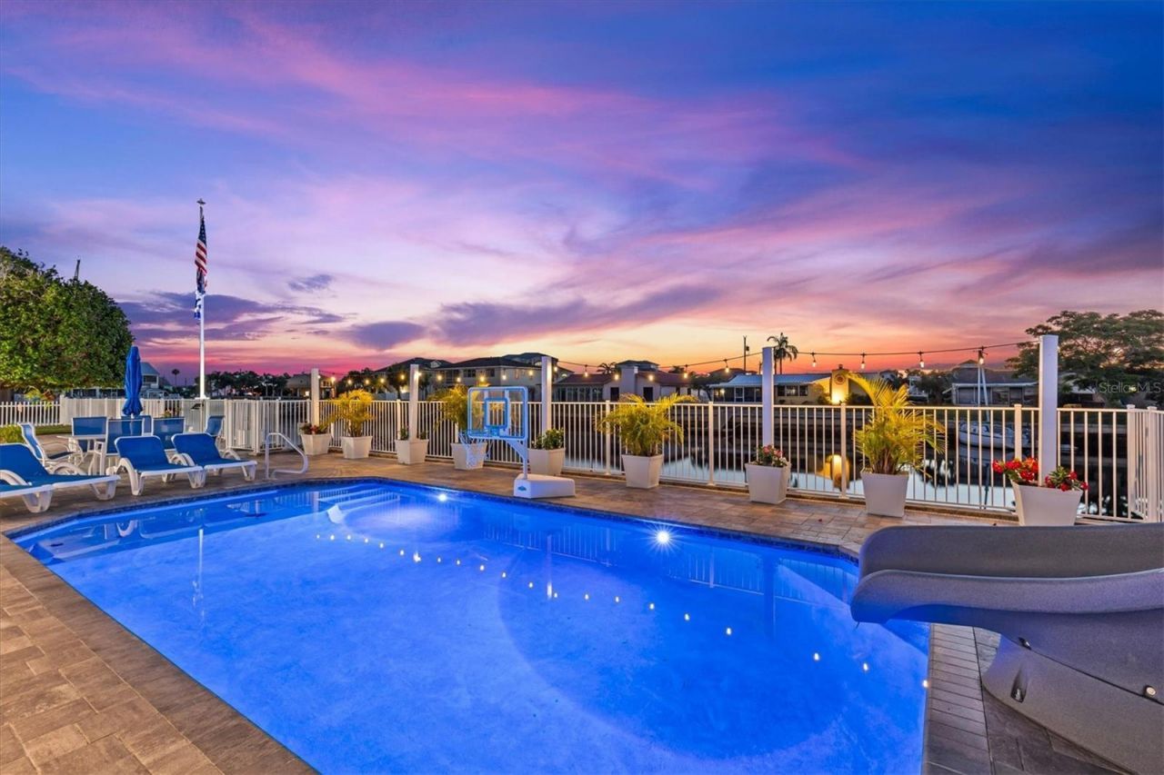 4387 6th Isle Drive, Hernando Beach, FL 34607 Photo