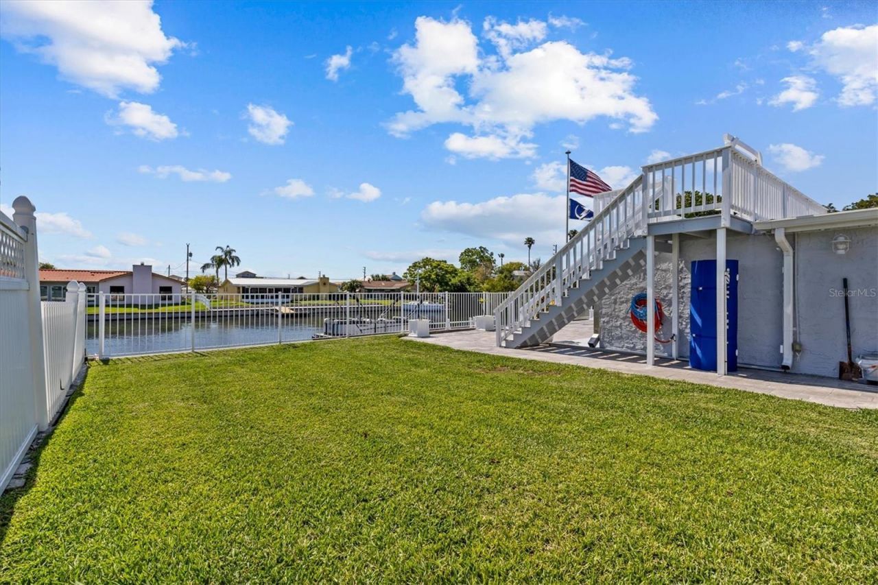 4387 6th Isle Drive, Hernando Beach, FL 34607 Photo