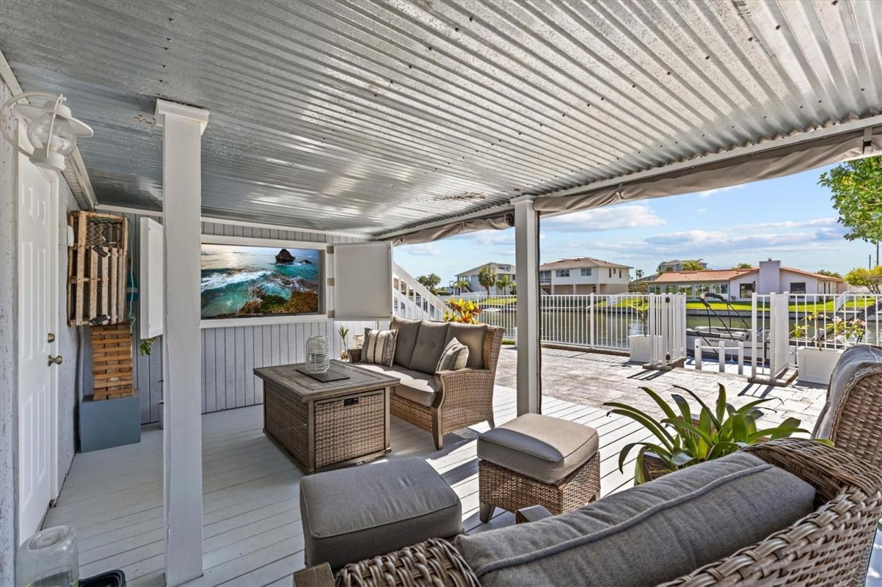 4387 6th Isle Drive, Hernando Beach, FL 34607 Photo