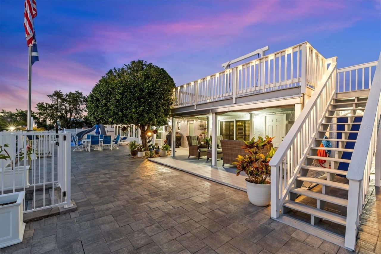 4387 6th Isle Drive, Hernando Beach, FL 34607 Photo