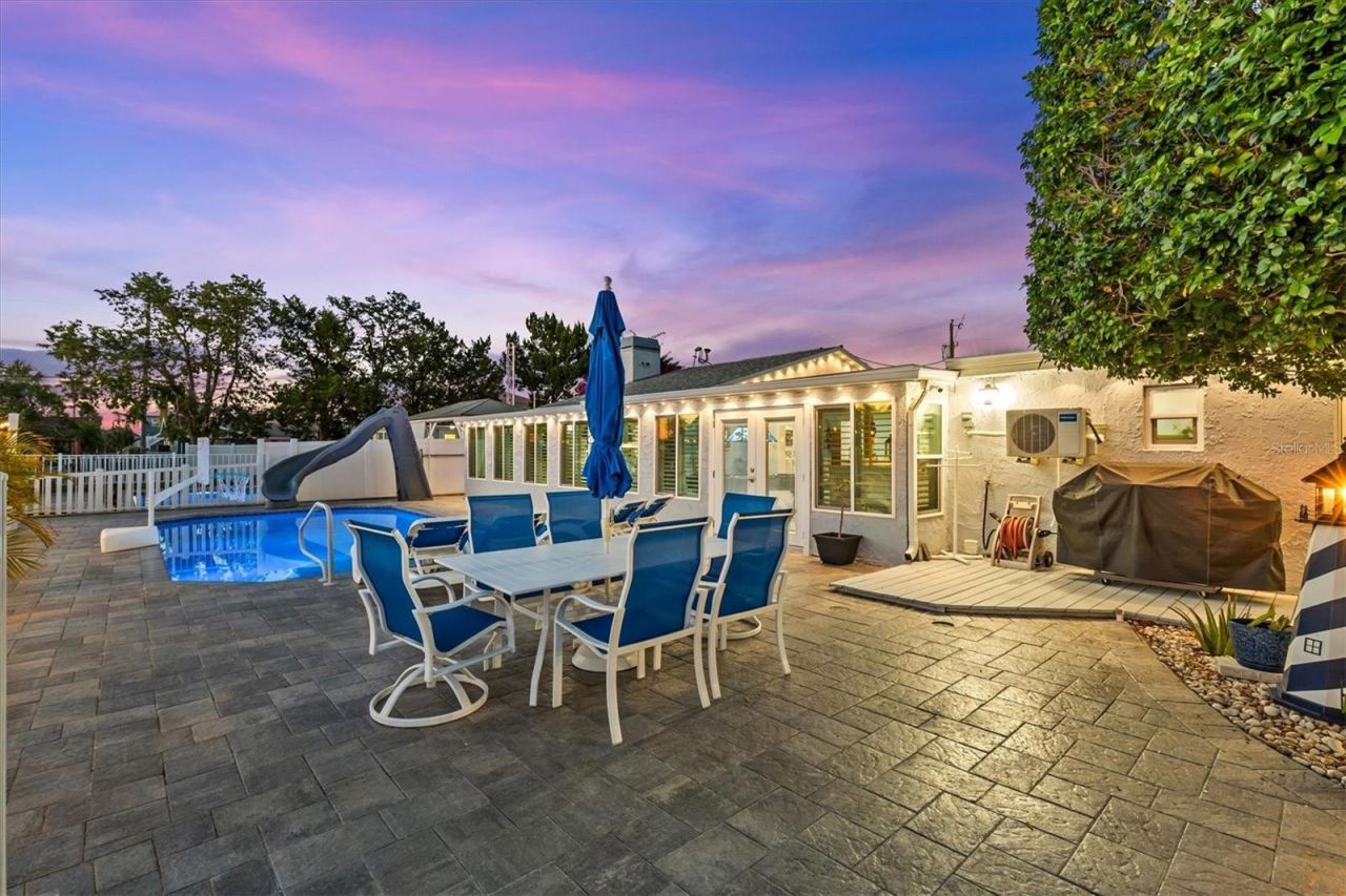 4387 6th Isle Drive, Hernando Beach, FL 34607 Photo