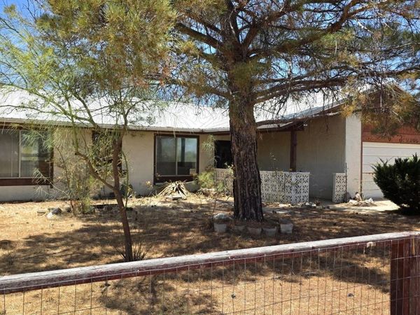 219 N FORD Street, Pearce, AZ 85625