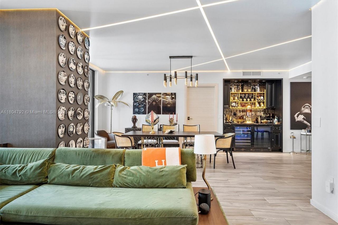 801 S Miami Ave, Unit 3510, Miami, FL 33130 Photo