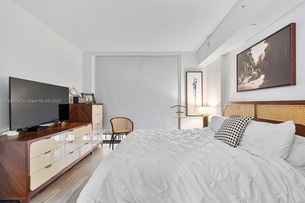 801 S Miami Ave, Unit 3510, Miami, FL 33130 Photo