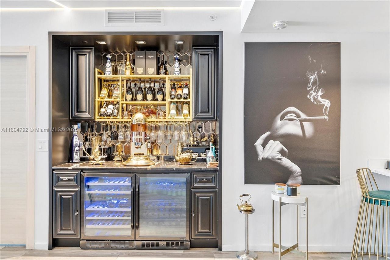 801 S Miami Ave, Unit 3510, Miami, FL 33130 Photo