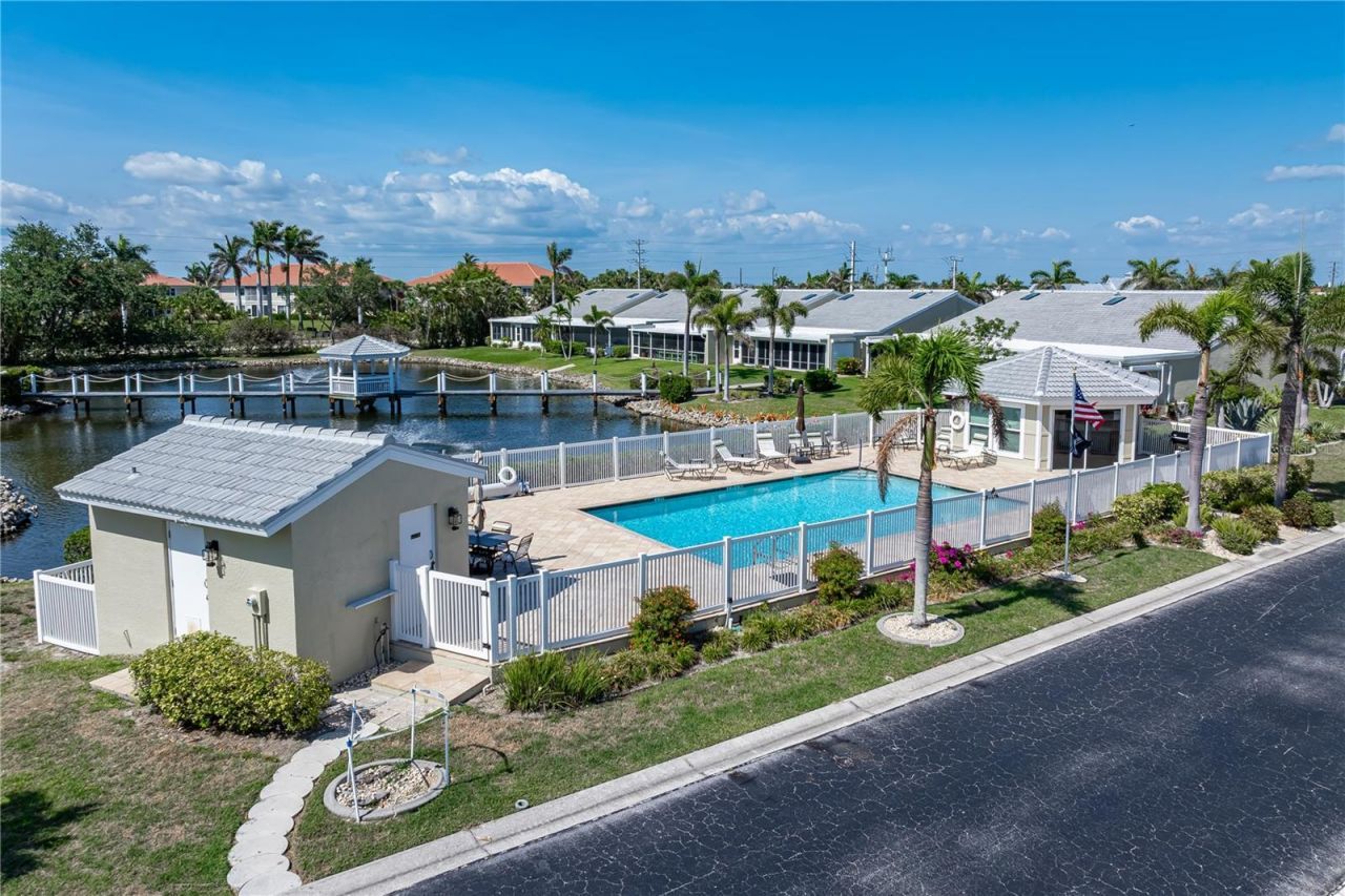 2521 W Marion Avenue, Unit 912, Punta Gorda, FL 33950 Photo