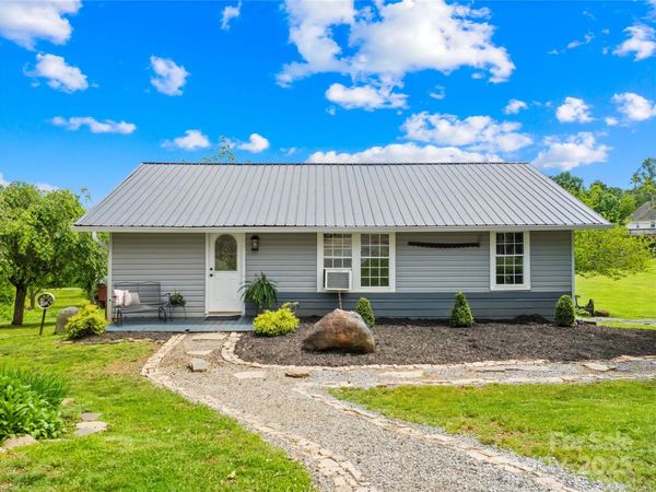 16 Julep Drive, Alexander, NC 28701