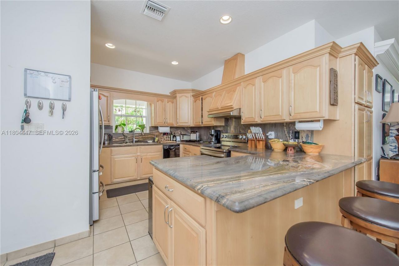 16970 SW 264th St, Homestead, FL 33031 Photo