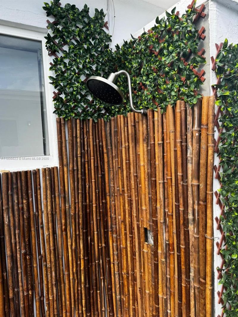 338 Roosevelt St, Hollywood, FL 33019 Photo