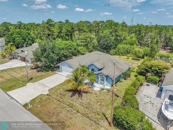 6107 NW Gause Ave, Port St Lucie, FL 34986