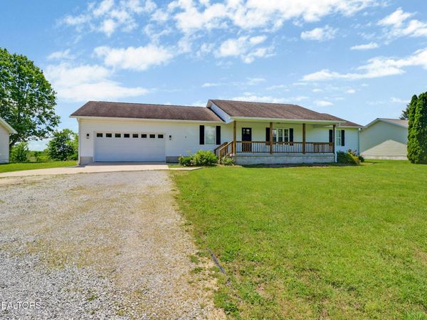 1226 Allardt Hwy, Jamestown, TN 38556