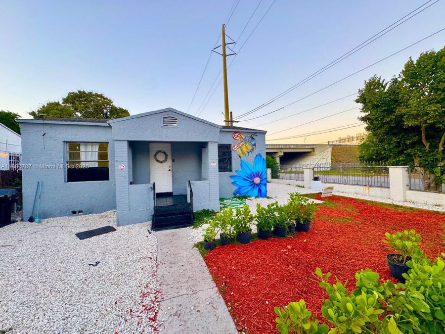 Property Image 9