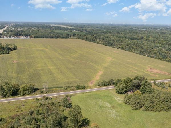 7715 Pickard Road E, Mt Pleasant, MI 48858