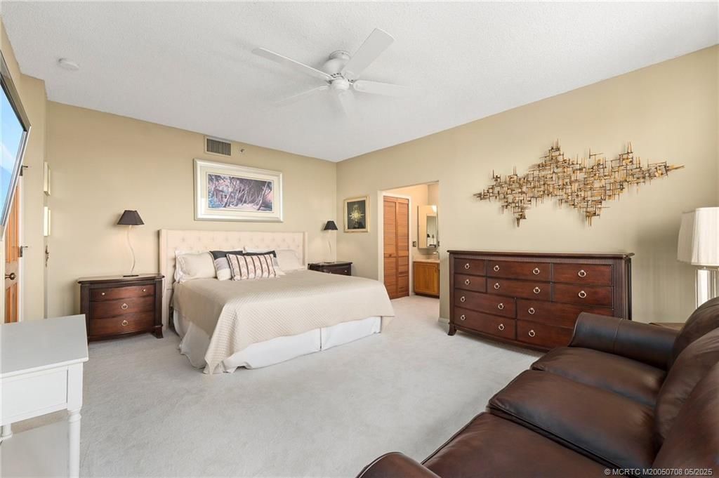 9960 S Ocean Drive, Unit Penthouse, Jensen Beach, FL 34957 Photo