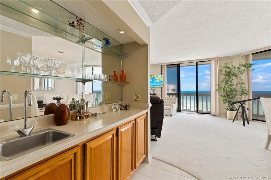 9960 S Ocean Drive, Unit Penthouse, Jensen Beach, FL 34957 Photo