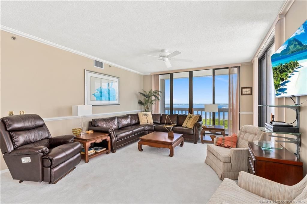 9960 S Ocean Drive, Unit Penthouse, Jensen Beach, FL 34957 Photo