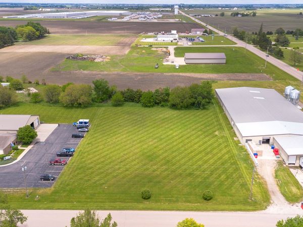 2 Wolfers Industrial Drive, Spring Valley, IL 61362