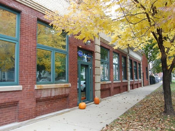 2700 N Campbell Avenue, Chicago, IL 60647