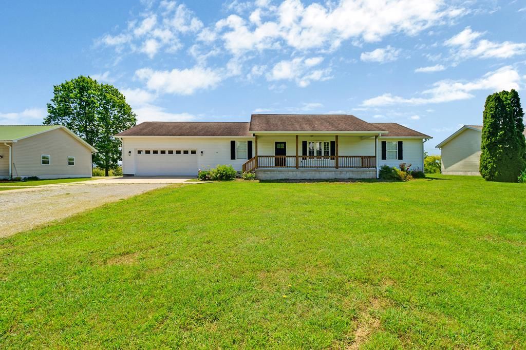 1226 Allardt Hwy Jamestown, TN 38556