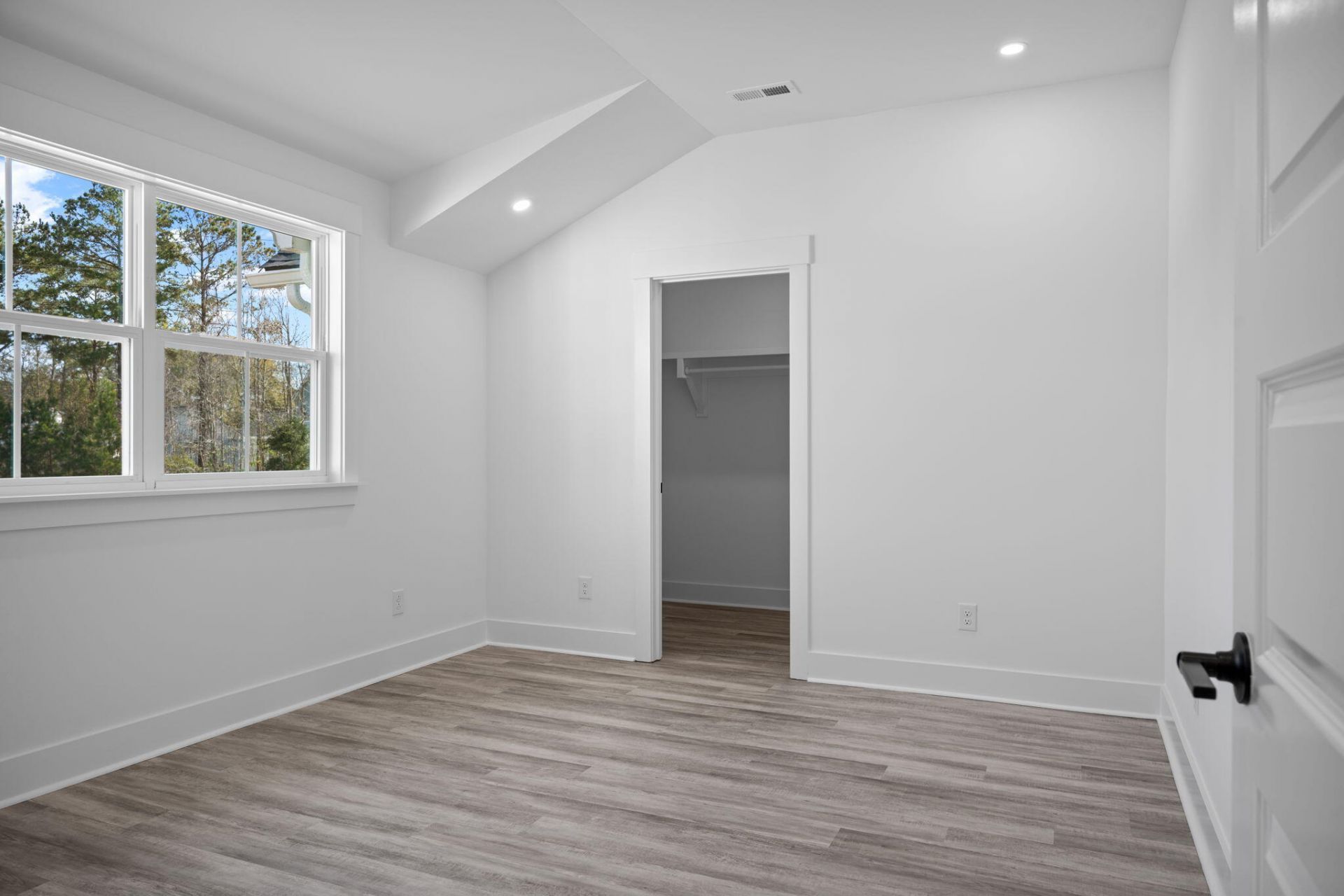 405 Oak Hammock Court Photo 34