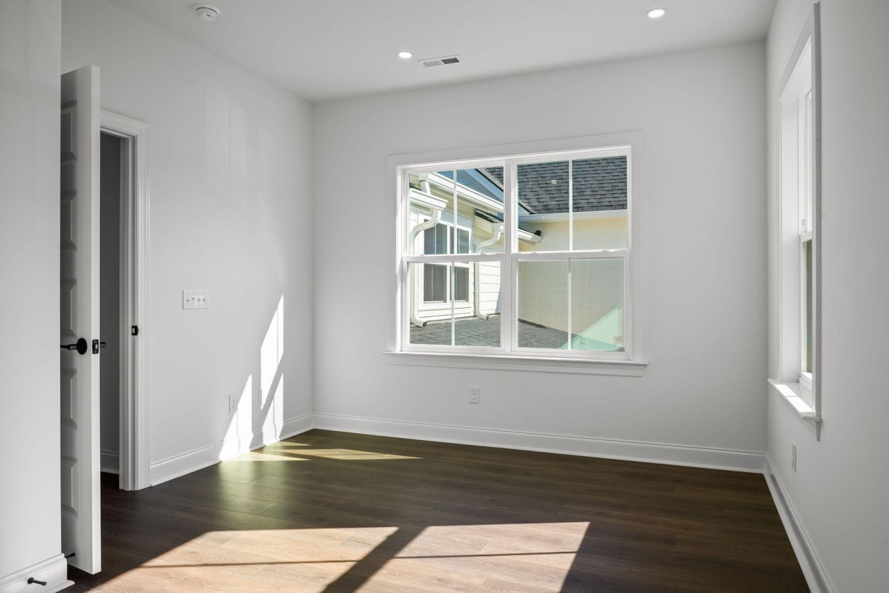 405 Oak Hammock Court Photo 38