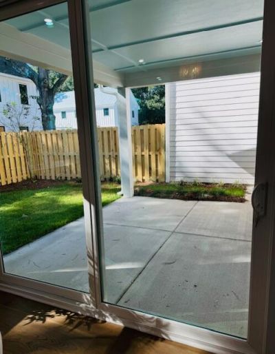 405 Oak Hammock Court Photo 8