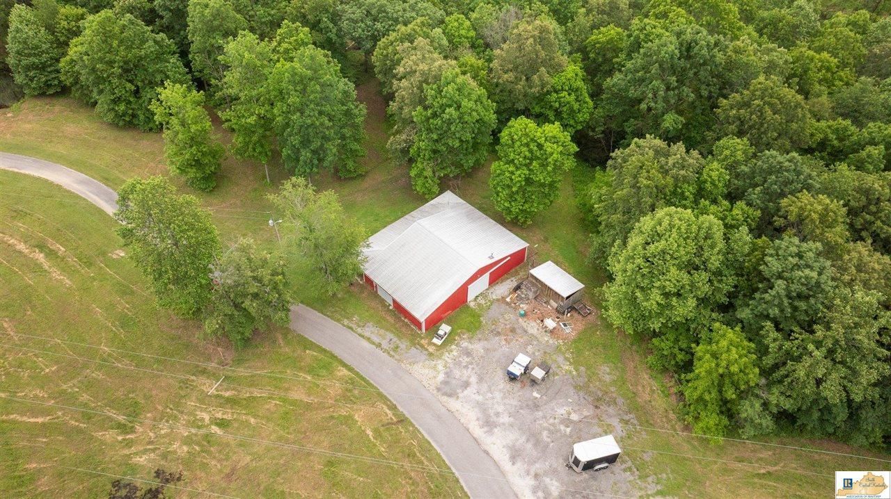 318 Gaddie Cottrell Road, Bonnieville, KY 42713 Main Photo