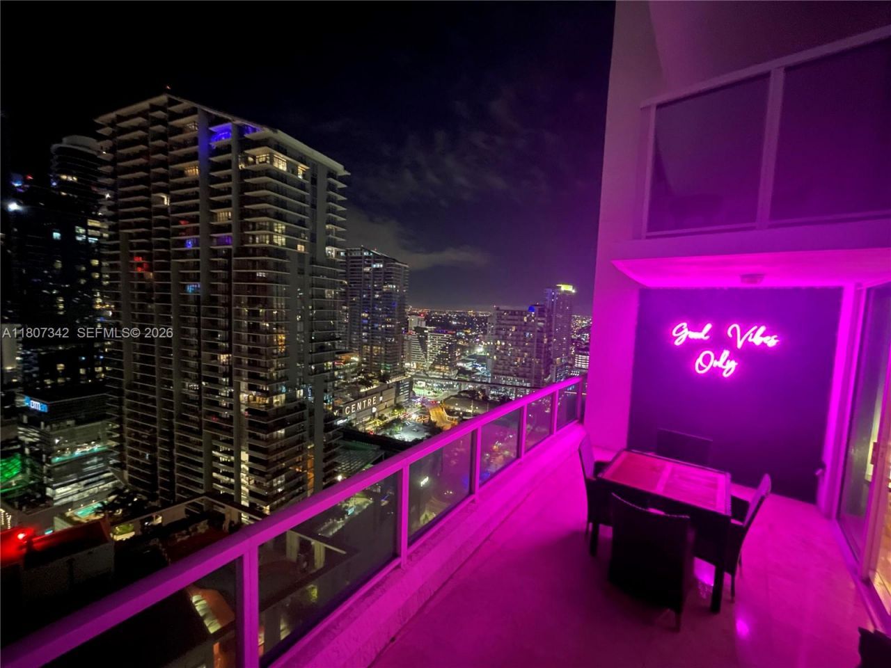 41 SE 5th St, Unit 2008, Miami, FL 33131 Photo