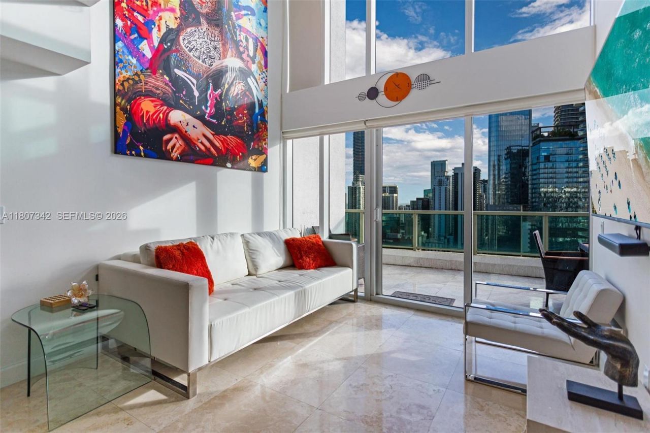41 SE 5th St, Unit 2008, Miami, FL 33131 Photo