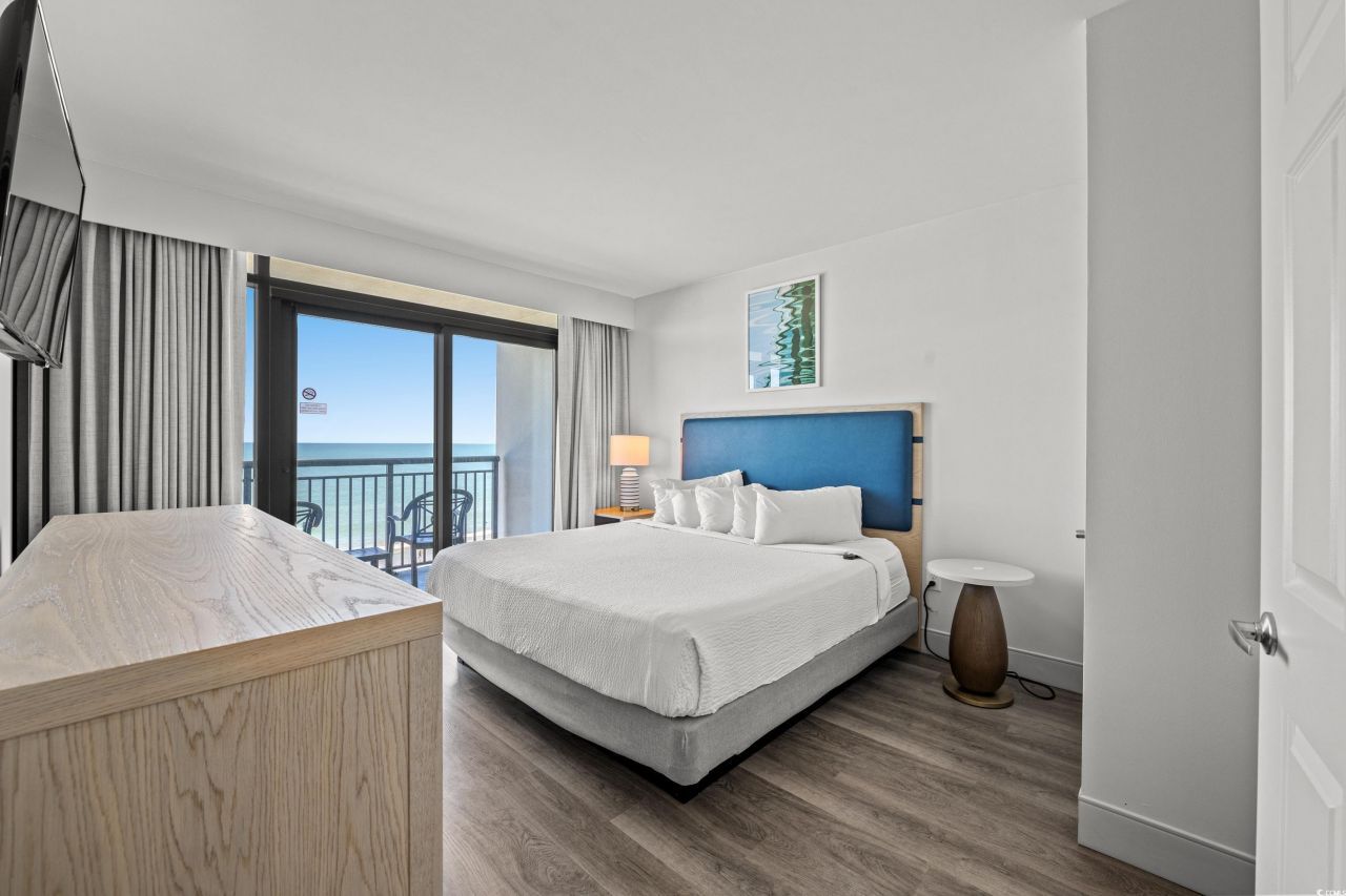 3000 N Ocean Blvd. N Photo 11